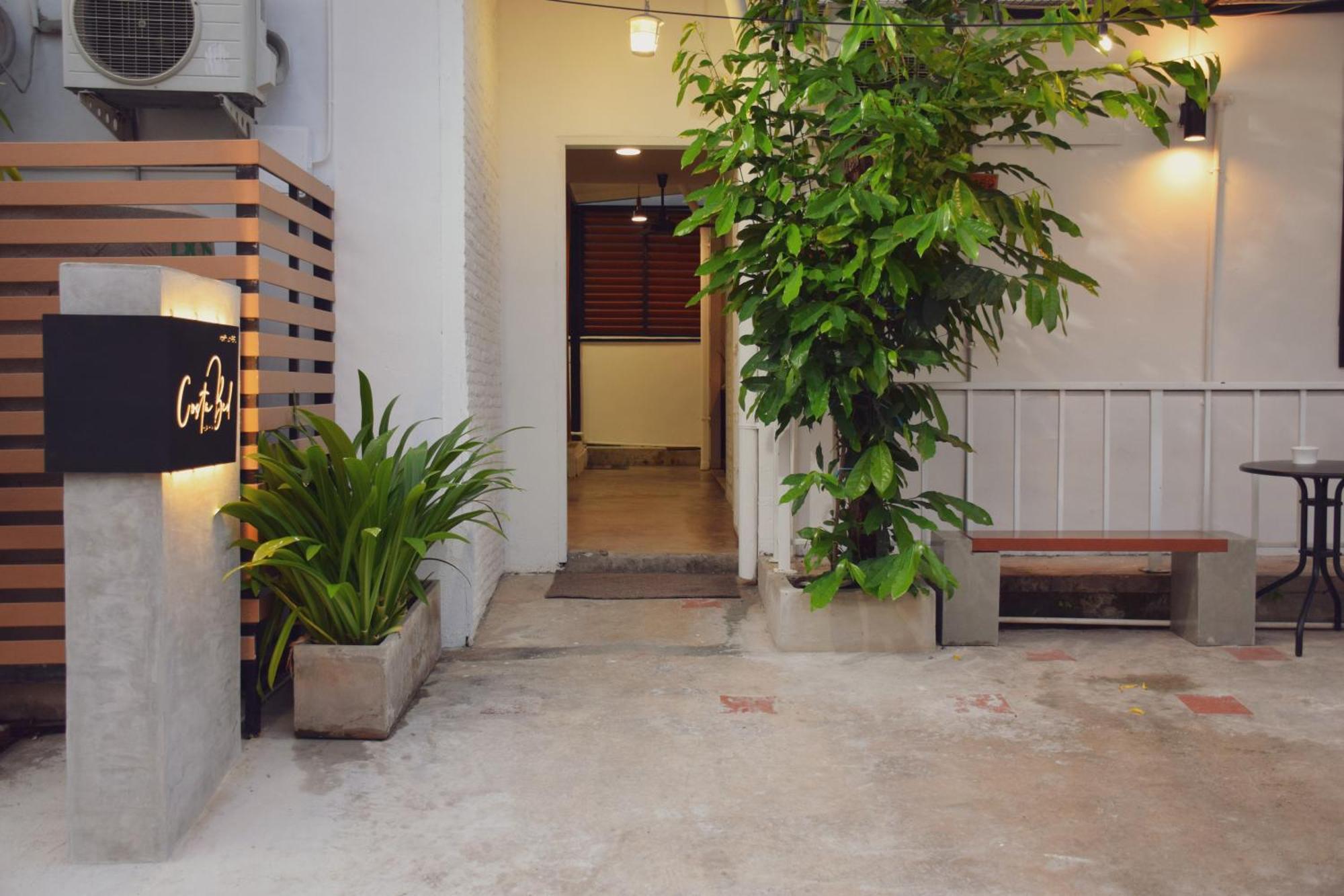 Costa Bed Hua Hin Hostel Exterior photo